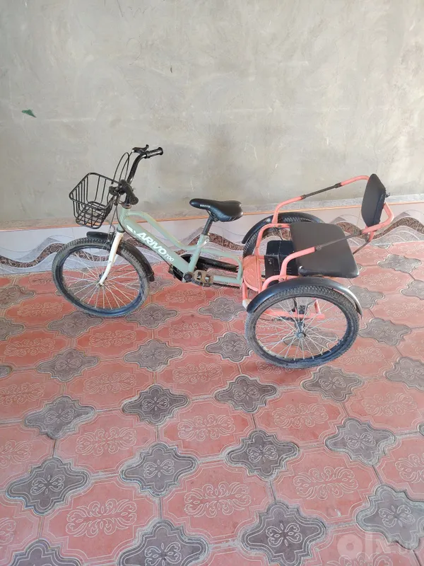 Velosped 3 oyoqli 2 Velosped 3 oyoqli 2