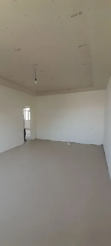 Nazarbekda Uchastka 2etajli 80% bitgan. 5