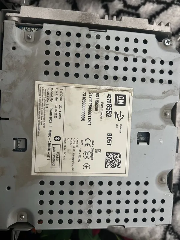 Spark mafon va karbon ramka xolati ideal — фото 2