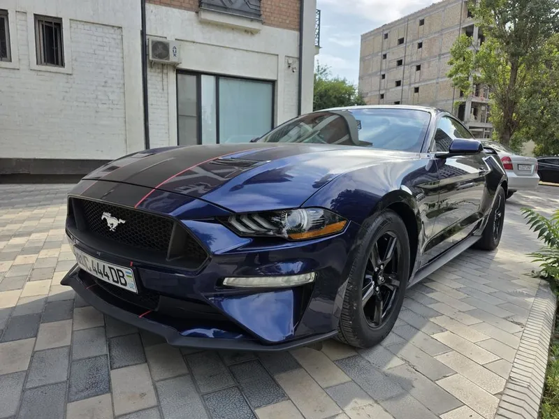 Ford Mustang coupe 2018 года 1 Ford Mustang coupe 2018 года 1