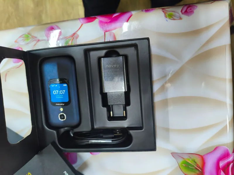 telefon ligushka sotiladi yengi sovgaga kegan — фото 4