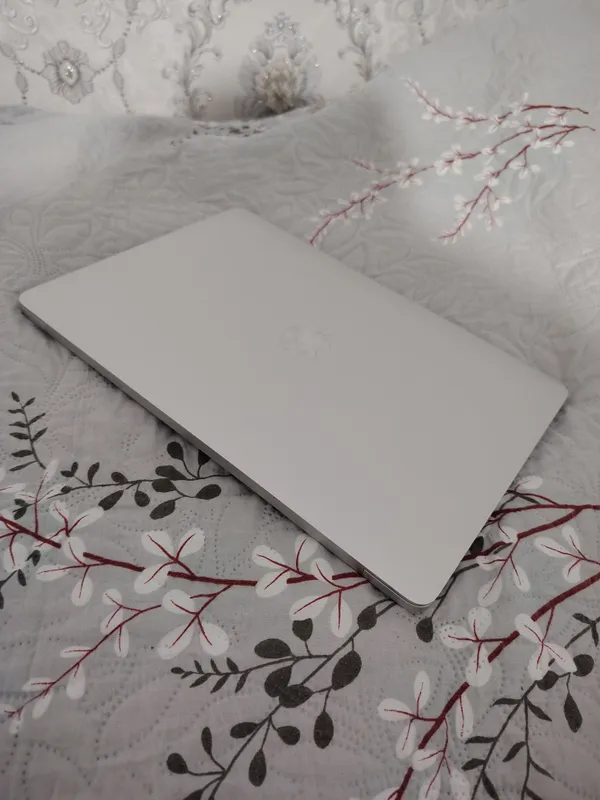 Makbook Pro M1 2
