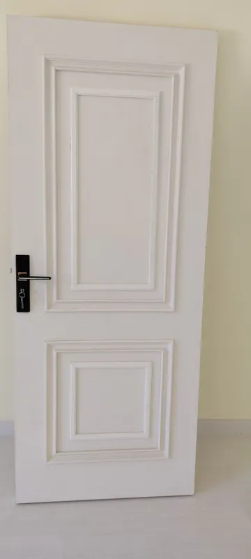 Eshiklar sotiladi tez va arzon 2