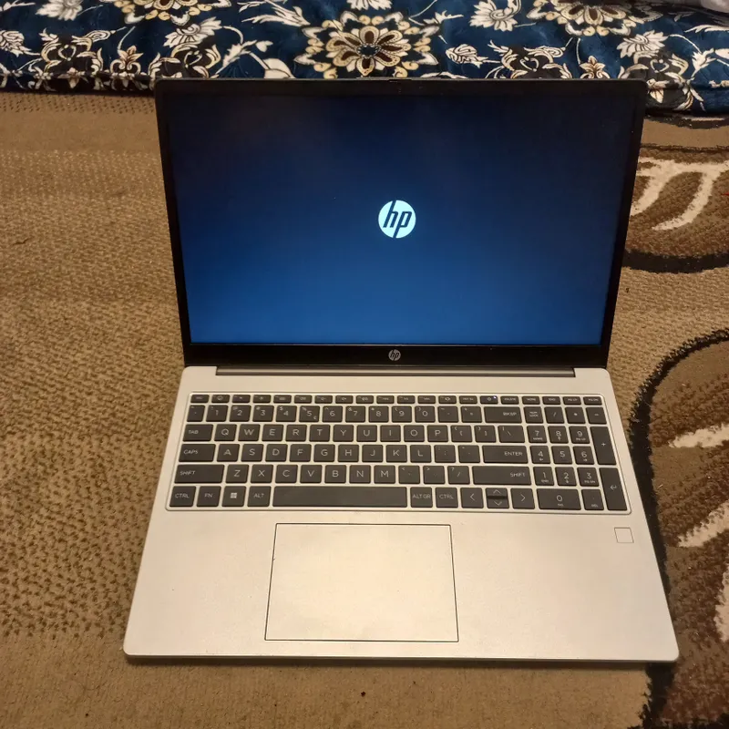 Ноутбук HP 1 Ноутбук HP 1