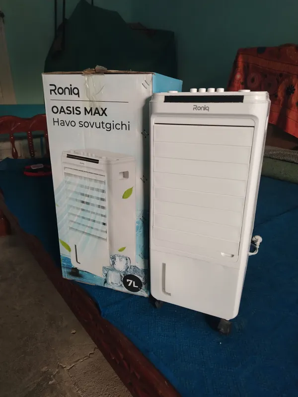 RONIQ OASIS XAVO SOVUTGICH