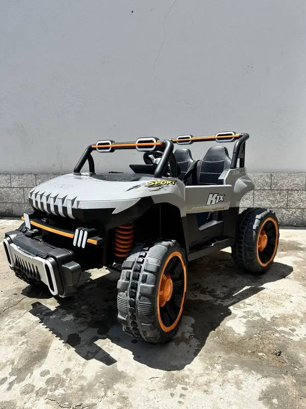 Продается электрическая машина для детей jeep