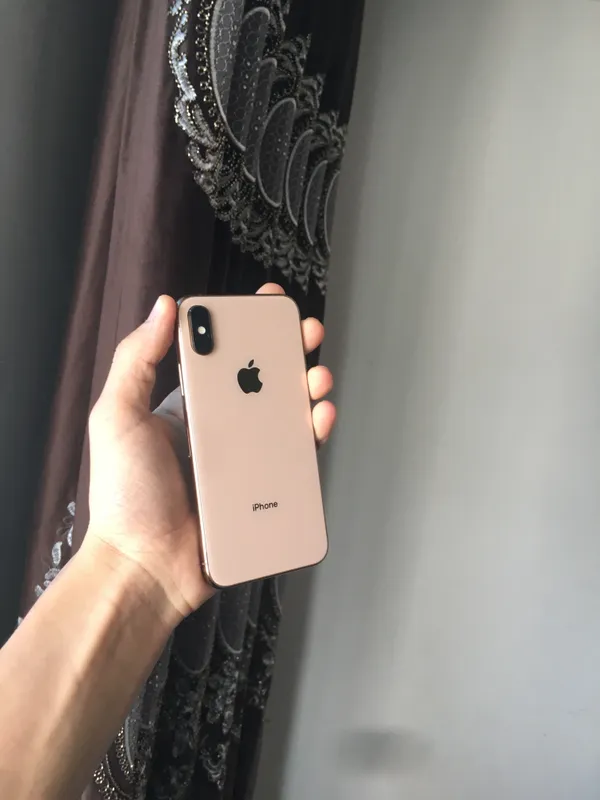 Iphone xs gold ochilmagan