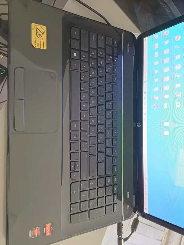 HP Pavilion g7 A10-4600M. 6GB RAM. 250GB SSD! 2 HP Pavilion g7 A10-4600M. 6GB RAM. 250GB SSD! 2