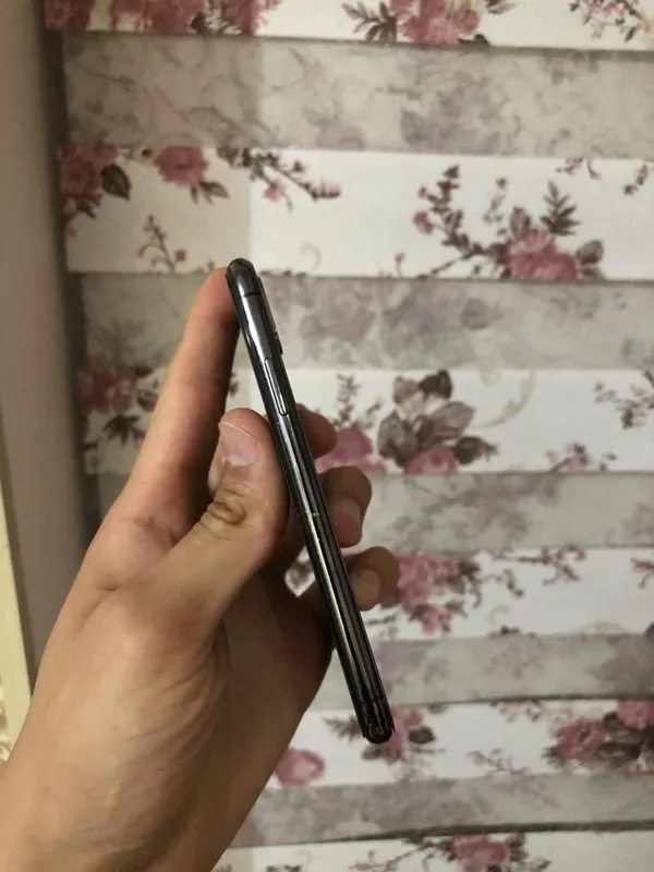iPhone X 64Gb batare 100% uselini 3