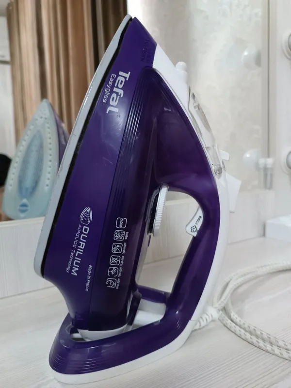 Tefal Easygliss Durilium 2400 W. made in France 1 Tefal Easygliss Durilium 2400 W. made in France 1