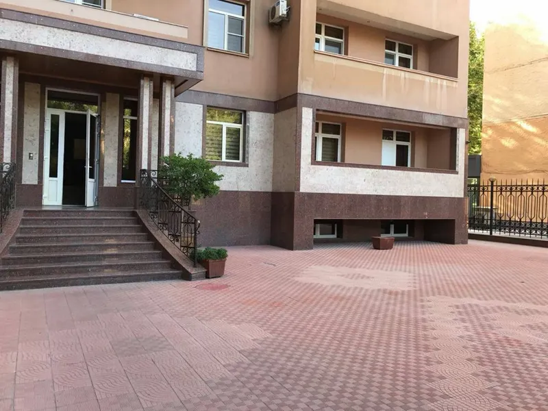 Ц-4/Монумент мужества - Сдается в аренду помещение вдоль дороги 250м2 — фото 1