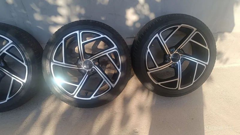 Diska balon kamplekt 4 dona sotiladi 1
