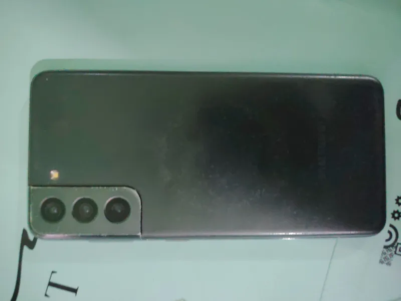 s21 samsung 5g Green rangda 8/256 2 s21 samsung 5g Green rangda 8/256 2