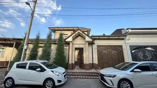 Олмазор туманида файзли хонадон 6 хона кириб яшашга тайёр 1
