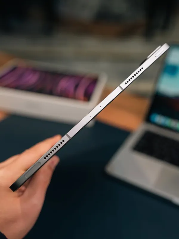Apple iPad Pro 12,9" M2 128GB Silver Cellular Sim — фото 3