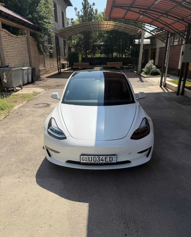 Tesla Model 3 Long Range Dual Motor AWD 2 Tesla Model 3 Long Range Dual Motor AWD 2