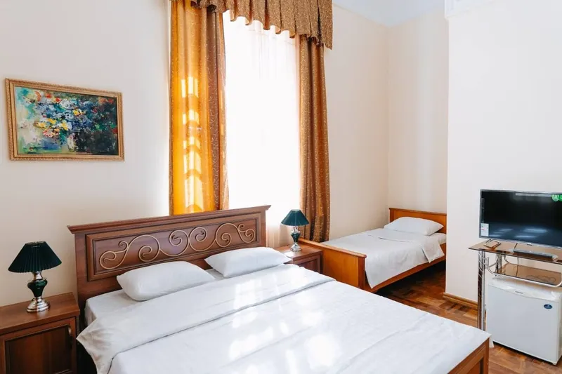 Mehmonxona Hotel