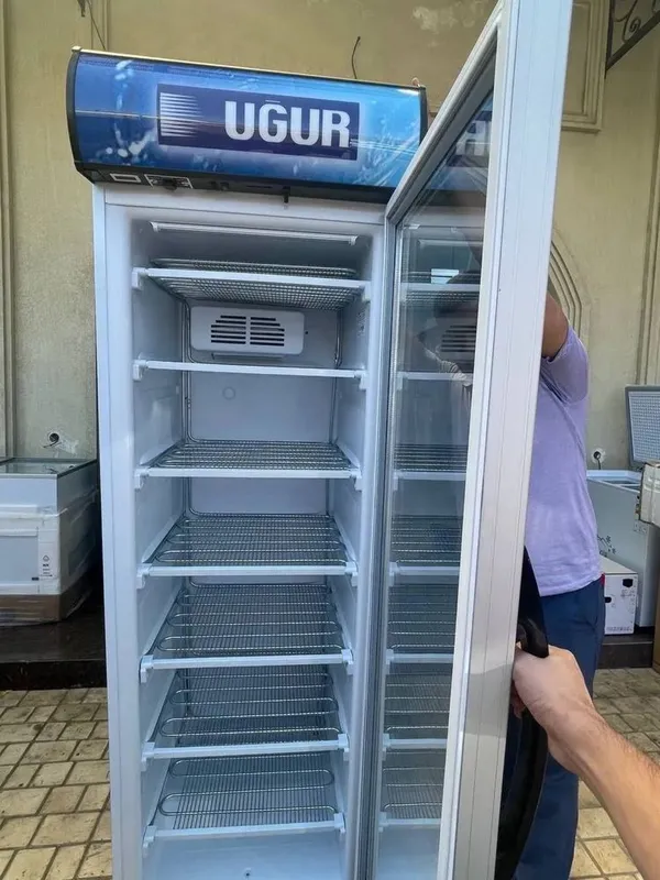 Морозильник UGUR