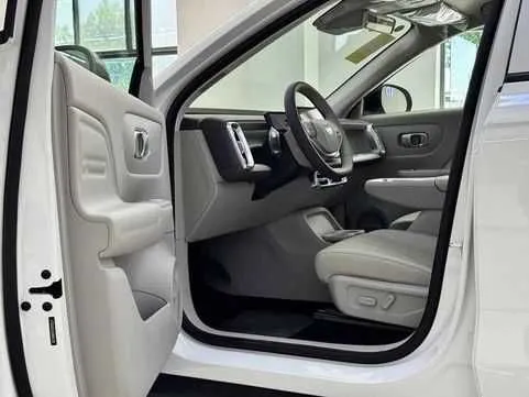 Leapmotor B10 comfort 510km 2026yil 0probeg 4 Leapmotor B10 comfort 510km 2026yil 0probeg 4