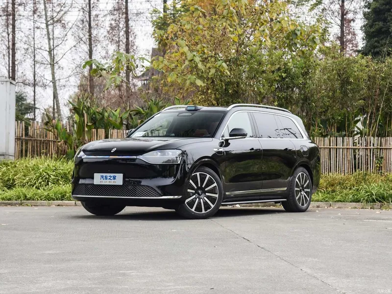 AITO M 9 Hybrid ULTRA 52km