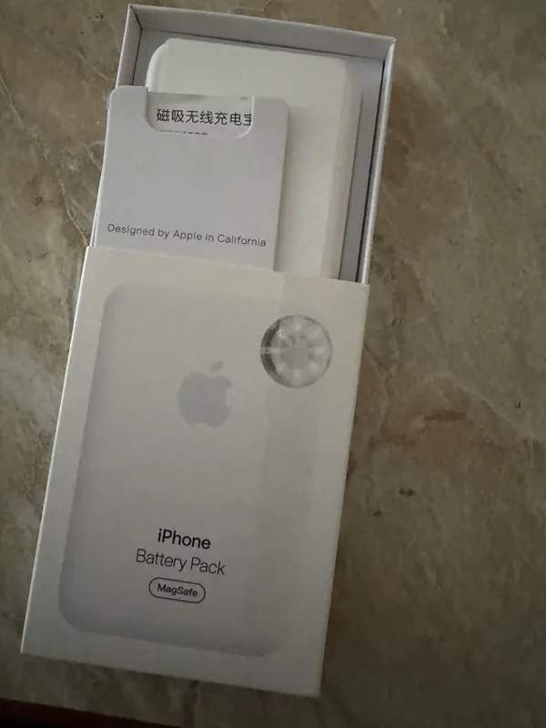 power bank 5000 mah magsafe 4