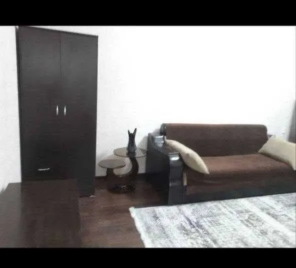 Maksim Gorkiy 1/2/5, 35 m², Rassomlar, MVS, metro 3 Maksim Gorkiy 1/2/5, 35 m², Rassomlar, MVS, metro 3