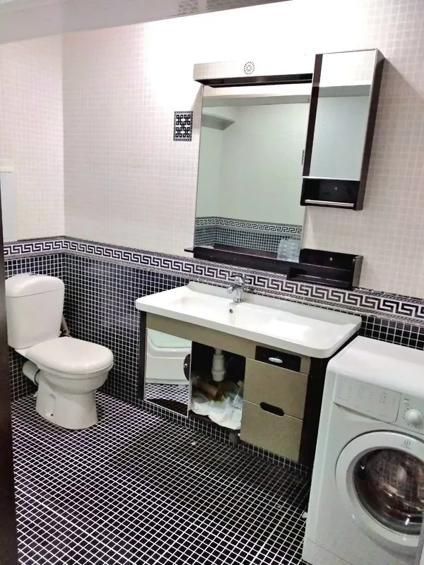 Oybek metrosi 3 Oybek metrosi 3