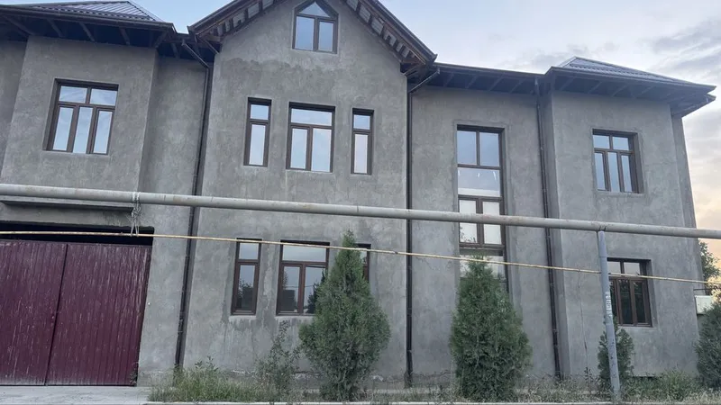 Продам Евроремонт двухэтажный ДОМ 2 qavatli uy sotiladi