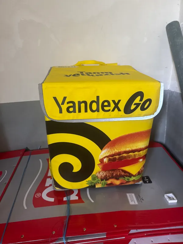 Yandex sumka sotladi 3 kun boʻlgan olinganiga