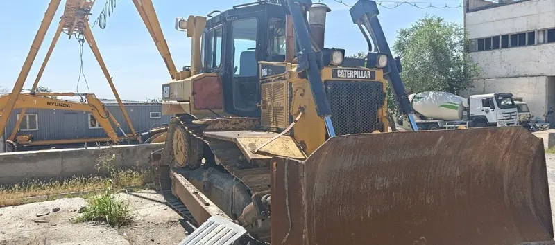 Caterpillar buldozer — фото 1
