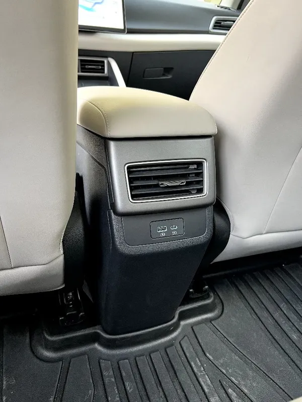 BYD Yuan up full smart 20500$ — фото 5