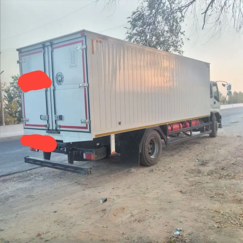 Isuzu 2022 yil 10 tonnalik — фото 2