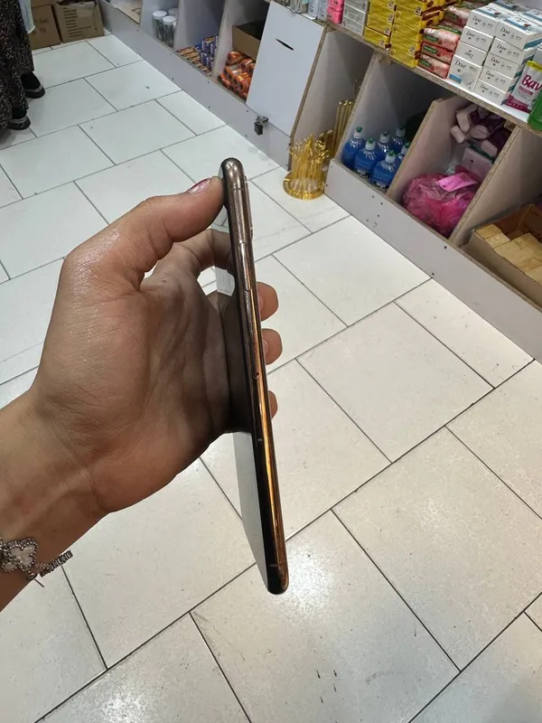 Iphone 4 Iphone 4