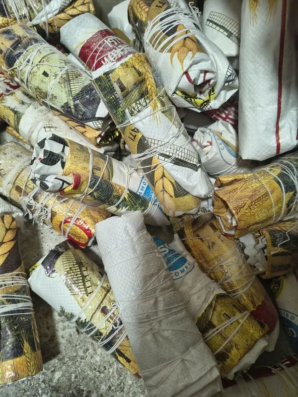Mutabar un qoplari bor 2500 soʻm qancha kerak bolasa bor 5