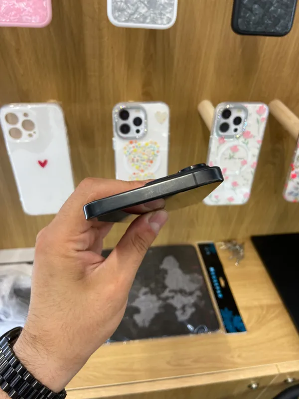 iPhone 15 Pro Max — фото 4