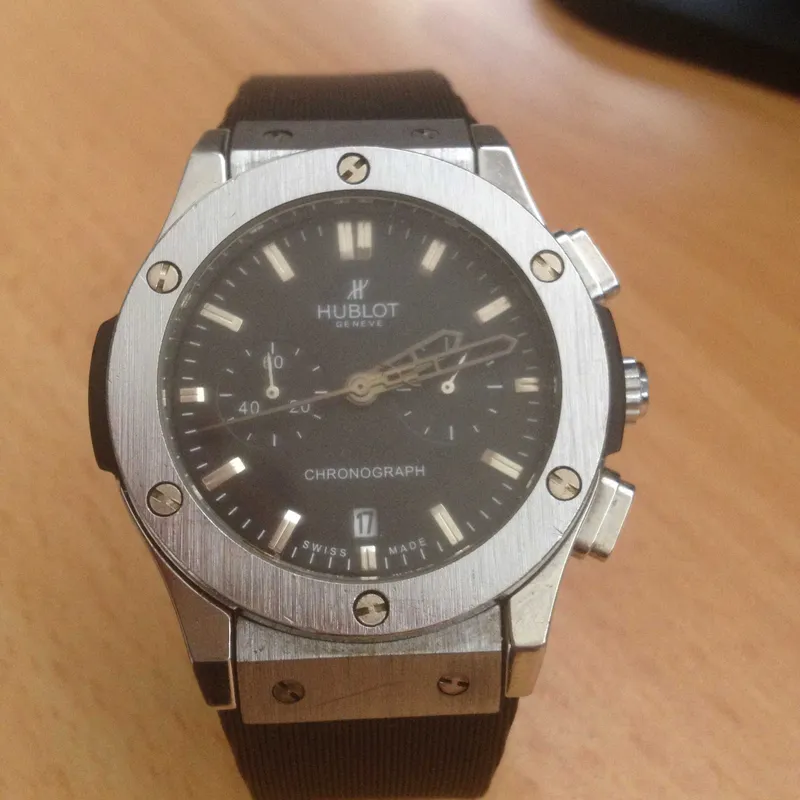 Наручные часы HUBLOT Classic Fusion Chronograph — фото 3