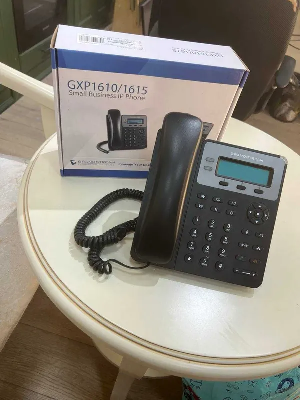 Grandstream GXP1610/1615 — IP телефон для бизнеса 1 Grandstream GXP1610/1615 — IP телефон для бизнеса 1