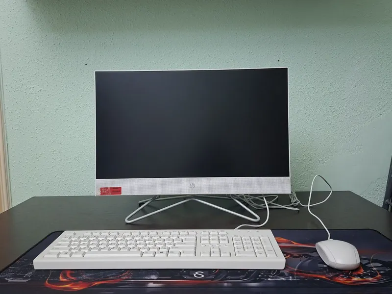 Hp monoblok sotiladi 1 Hp monoblok sotiladi 1