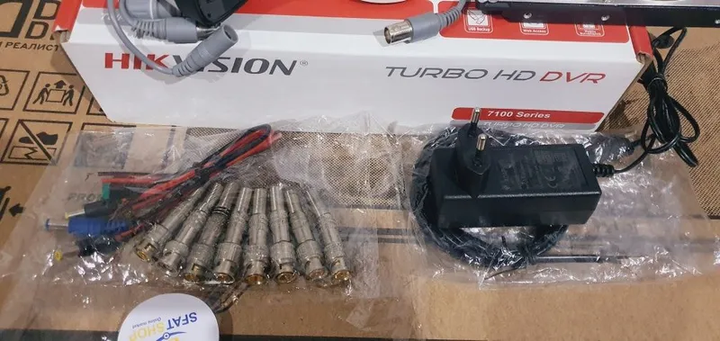 Hikvision kamera 4 kanalni + 4 kamera — фото 3