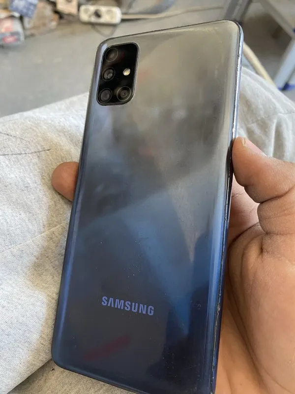 samsung m31s. 2