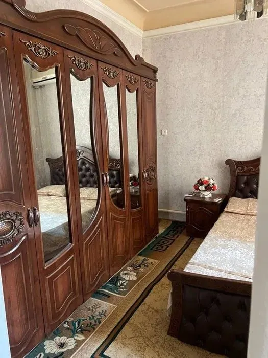 Sotiladi Дом Участок Яккасарай Махаля 2,7 сотки 2 этажа Ор-р Мечеть 6
