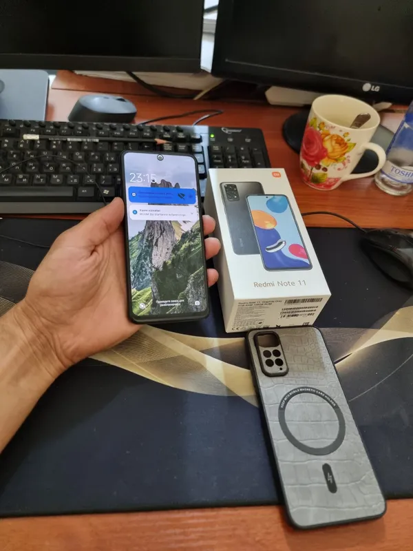 Redmi note 11 8/128gb ideal ochilmagan usta kurmagan aybi yuq tozza — фото 4