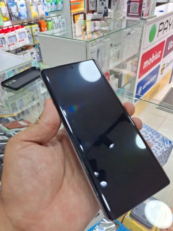 Tecno Camon40 Pro 3 Tecno Camon40 Pro 3
