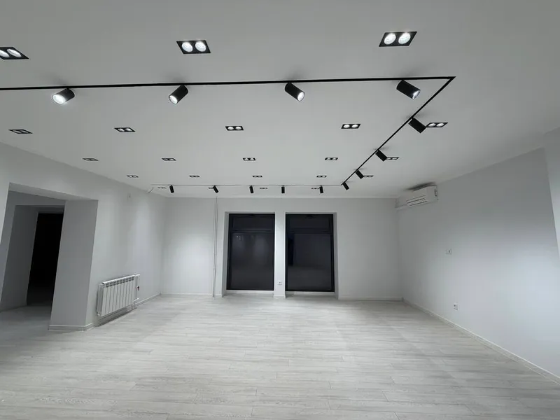 Аренда Магазин Бутик Showroom Центр Ташкента Лабзак ул Нурафшон — фото 1