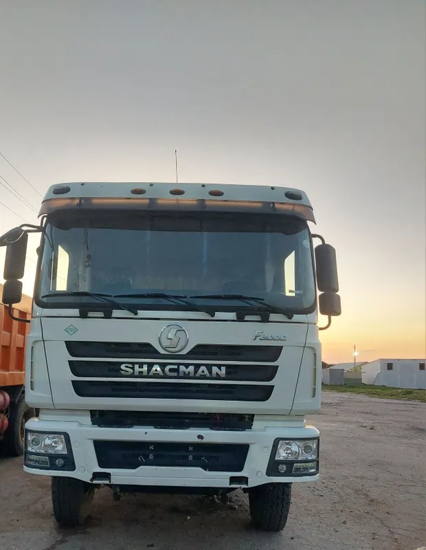 SHACMAN самосвал (без пробег срочна вариантга)