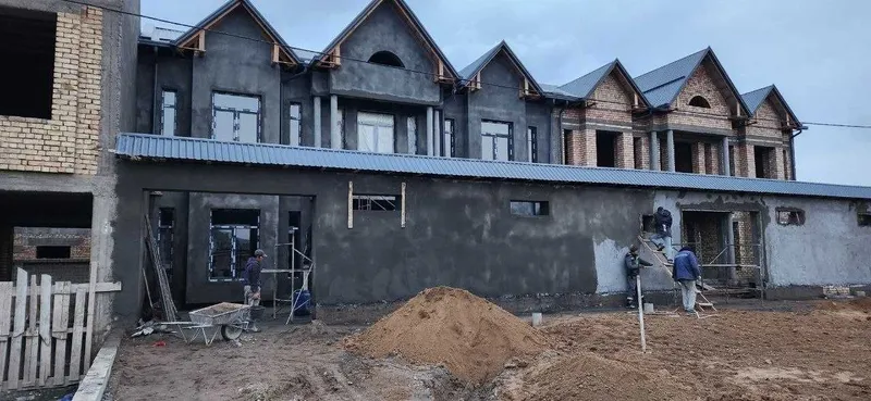 Продается дом на земле Хонабод 1