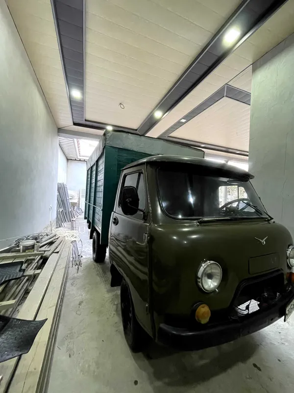 UAZ yuk mashinasi sotiladi ! 1 UAZ yuk mashinasi sotiladi ! 1