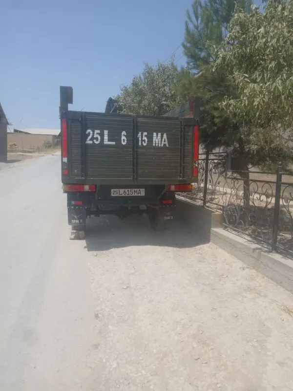 Uvaz bortli yuk mashina 3 Uvaz bortli yuk mashina 3