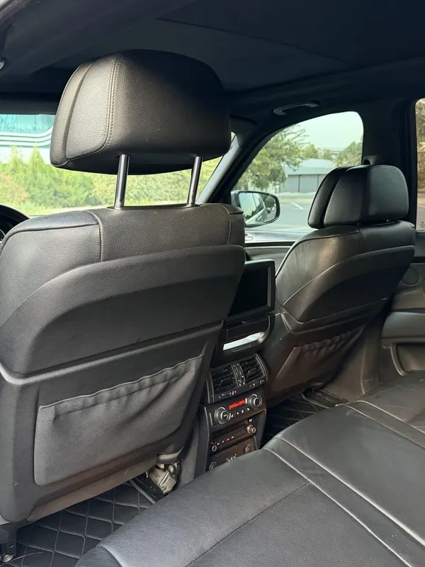 Bmw X5 Xdrive 4.8 Mator ( kuzov E70 ) 7 Bmw X5 Xdrive 4.8 Mator ( kuzov E70 ) 7