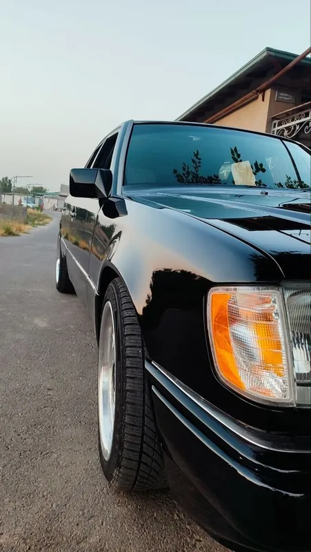 Mersedes Benz w 124 5 Mersedes Benz w 124 5